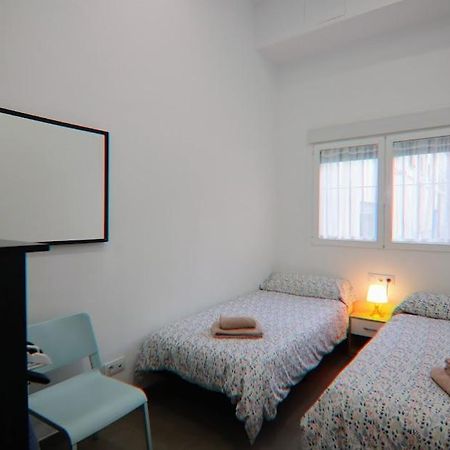 Luminoso Apartamento En El Corazon De Triana Apartman Sevilla Kültér fotó