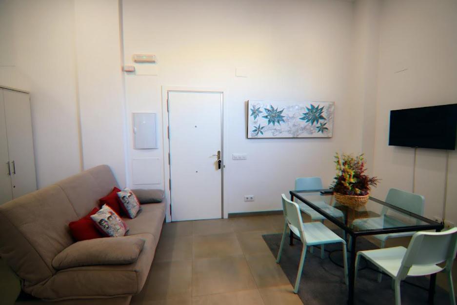 Luminoso Apartamento En El Corazon De Triana Apartman Sevilla Kültér fotó