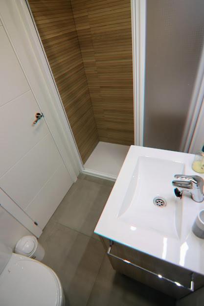 Luminoso Apartamento En El Corazon De Triana Apartman Sevilla Kültér fotó